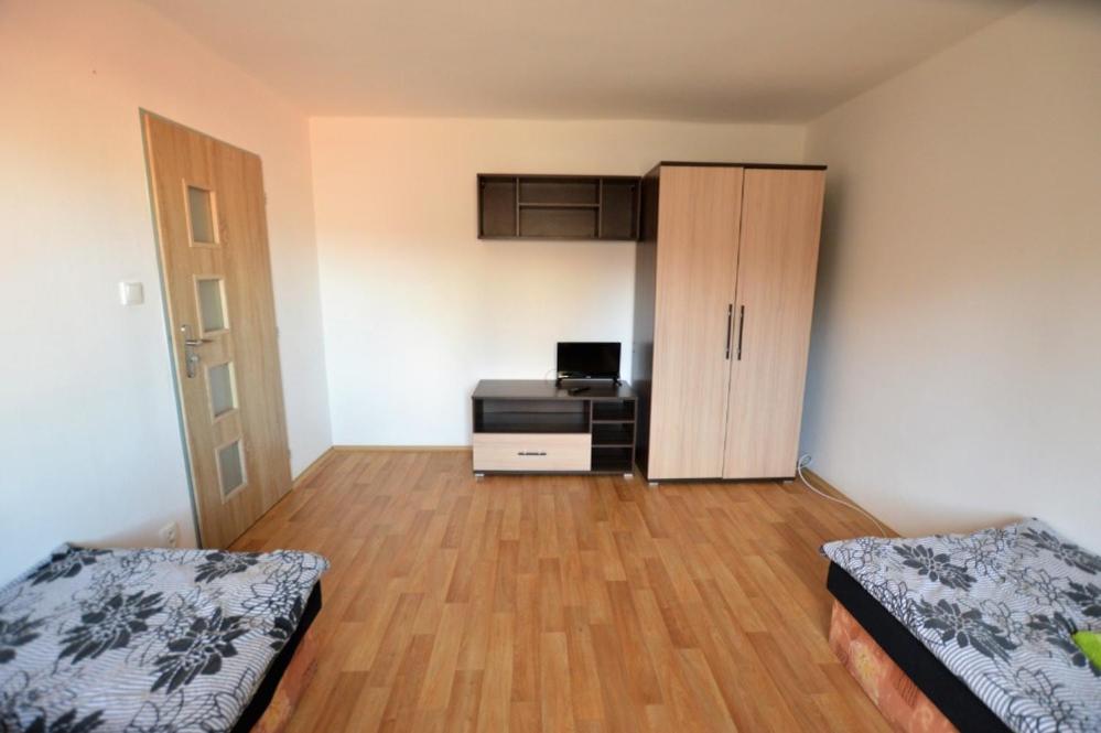 Apartmany - Skolni Хомутов Экстерьер фото