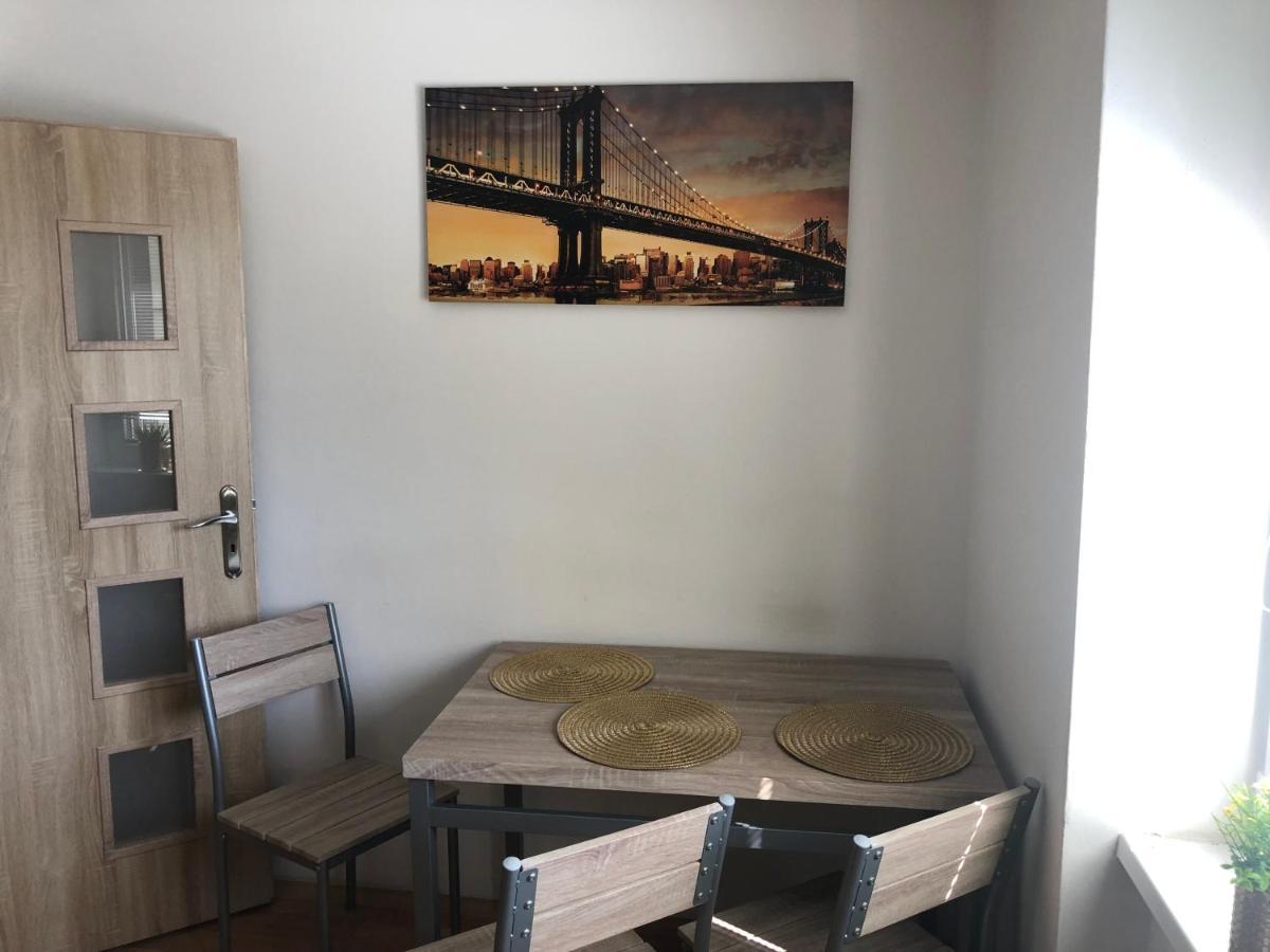 Apartmany - Skolni Хомутов Экстерьер фото