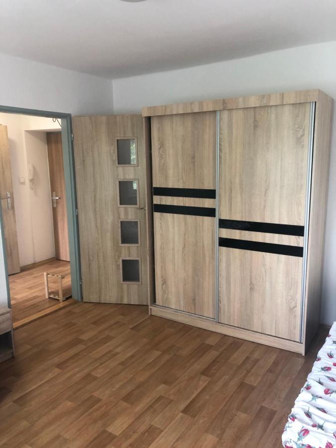 Apartmany - Skolni Хомутов Экстерьер фото
